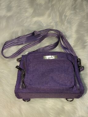 Ju-Ju-Be Mini BFF Crossbody Bag in Grape